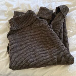 Banana Republic Chocolate Brown Sweater